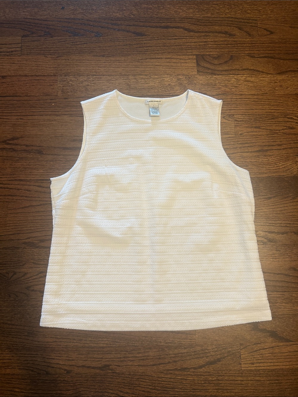 Laura Ashley White Textured Sleeveless Tank